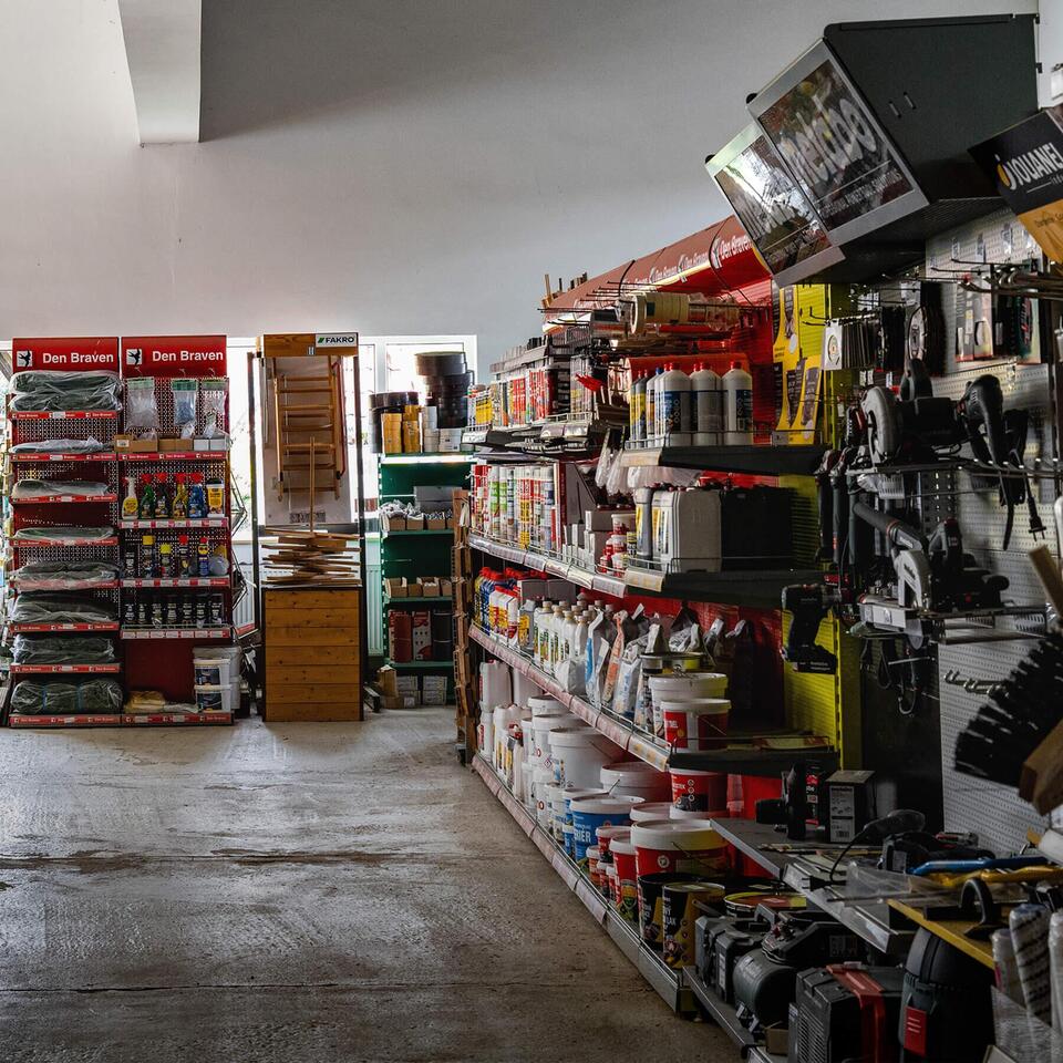 Prodejny společnosti Fous